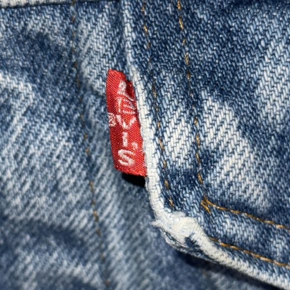 Vintage Levi’s Denim Trucker Jacket - Picture 2 of 9